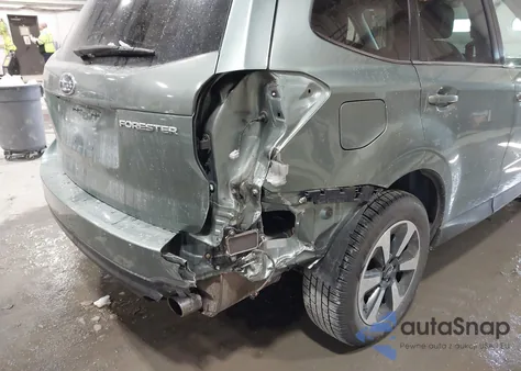 2017 Subaru Forester 2.5I Limited z USA, uszkodzony, nr VIN JF2SJAJC1HH401334